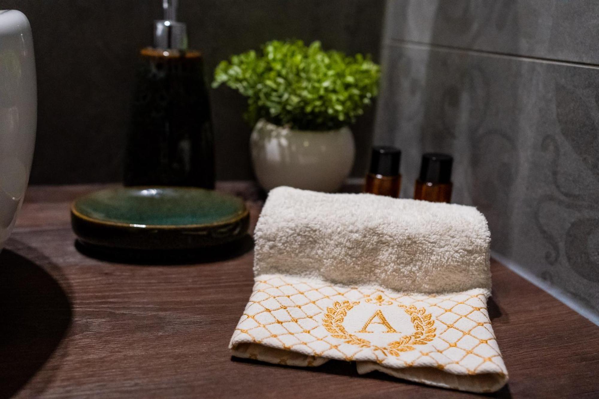 Aurelia Antik Apartments & Rooms, Zagreb City Center 外观 照片